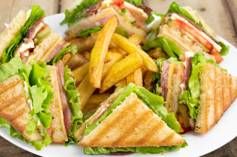 Bestes Club Sandwich: Ein Rezept für die schnelle Mittagspause