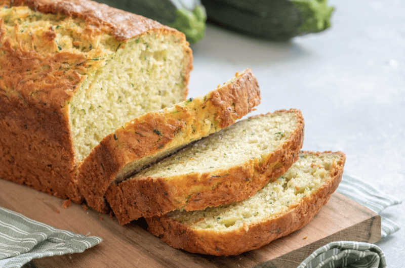 Mutters köstlicher Zucchini-Mandel-Kuchen: Fluffig, saftig und einfach unwiderstehlich!