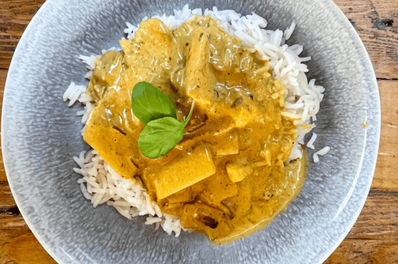 Hähnchencurry mit Reis und Gemüse: Einfach, Lecker, und Schnell Gemacht