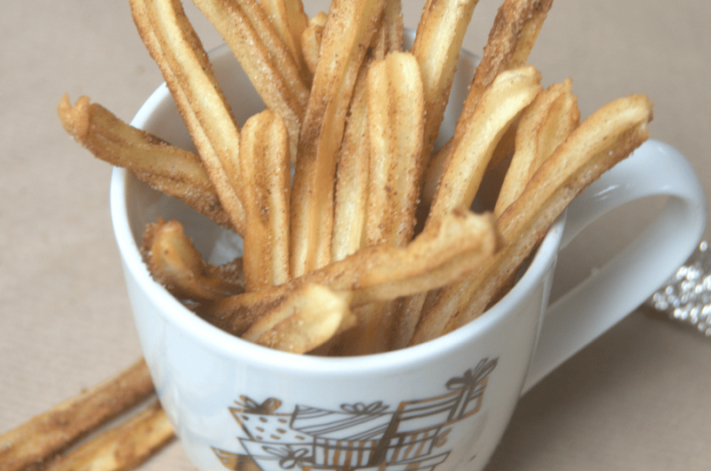 Churros selber machen: Einfache Anleitung für himmlisches Gebäck