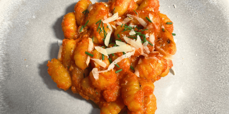 Gnocchi in Tomatensauce: Schnelles und Leckeres Rezept für die ganze Familie