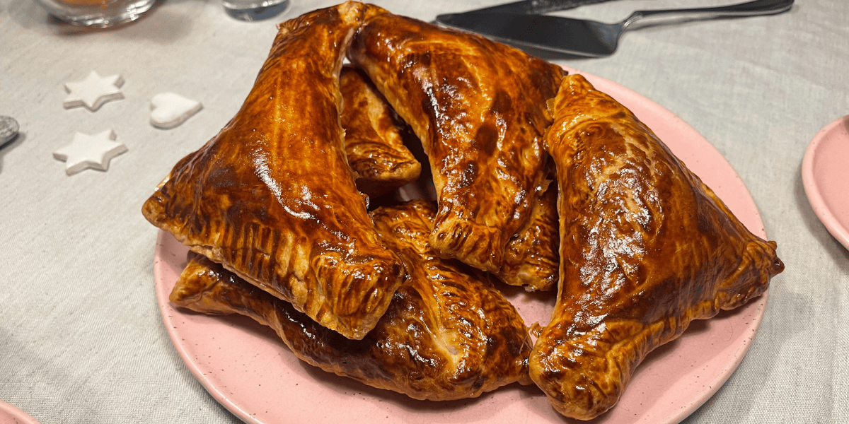 Schnelle Blätterteig Taschen Rezept.