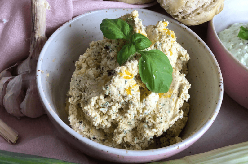 Frischkäse Porree Aufstrich: Ein Dip wie vom türkischen Feinkostladen