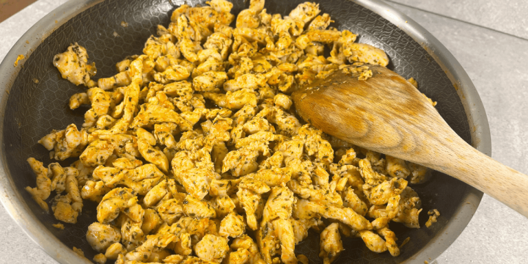 Hähnchen-Gyros wie vom Griechen – So wird’s saftig!