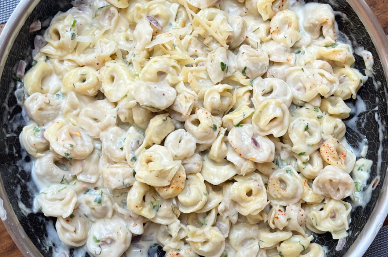 Tortellini in cremiger Parmesan-Sauce